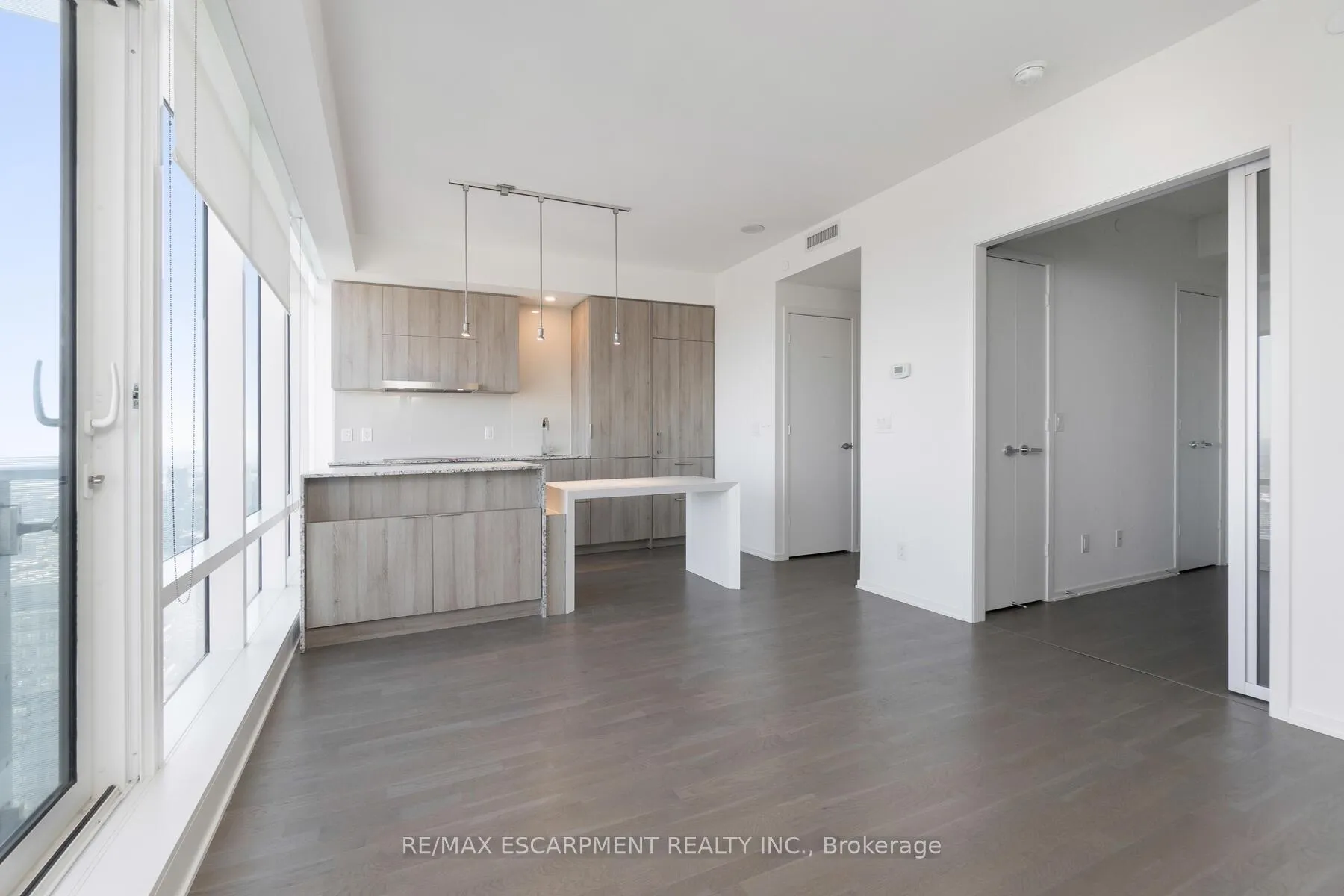 Photo 12 of Unit 5503, 1 Bloor Street E, Toronto, Church-Yonge Corridor — HOMEH