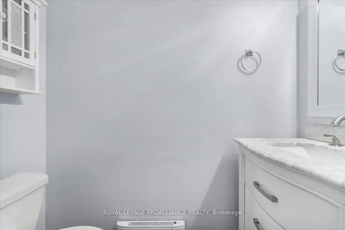 Photo 14 of Unit 12, 15 Tracey Park Drive, Belleville, Belleville Ward — HOMEH