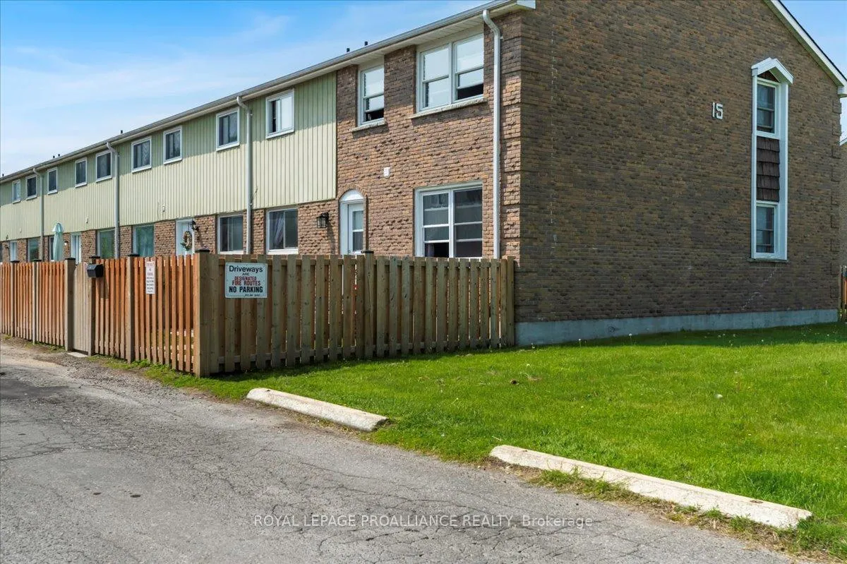 Photo 30 of Unit 12, 15 Tracey Park Drive, Belleville, Belleville Ward — HOMEH