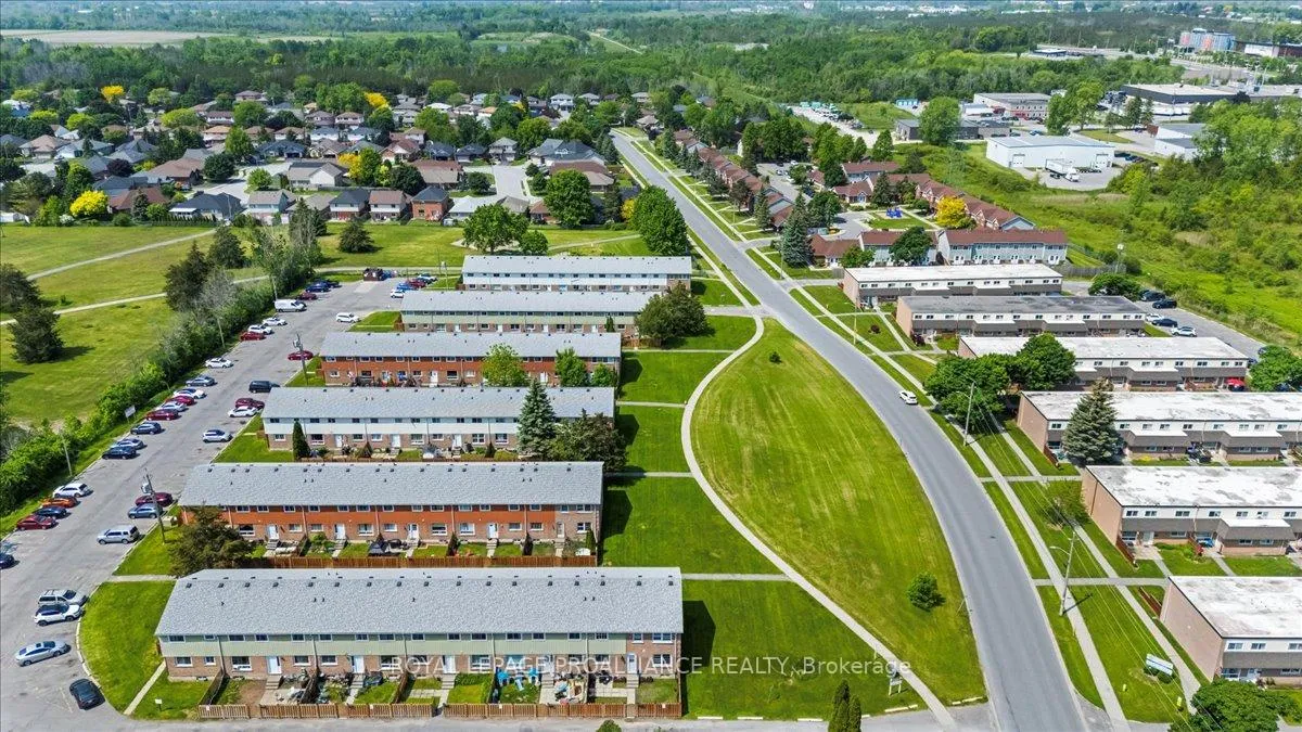Photo 32 of Unit 12, 15 Tracey Park Drive, Belleville, Belleville Ward — HOMEH