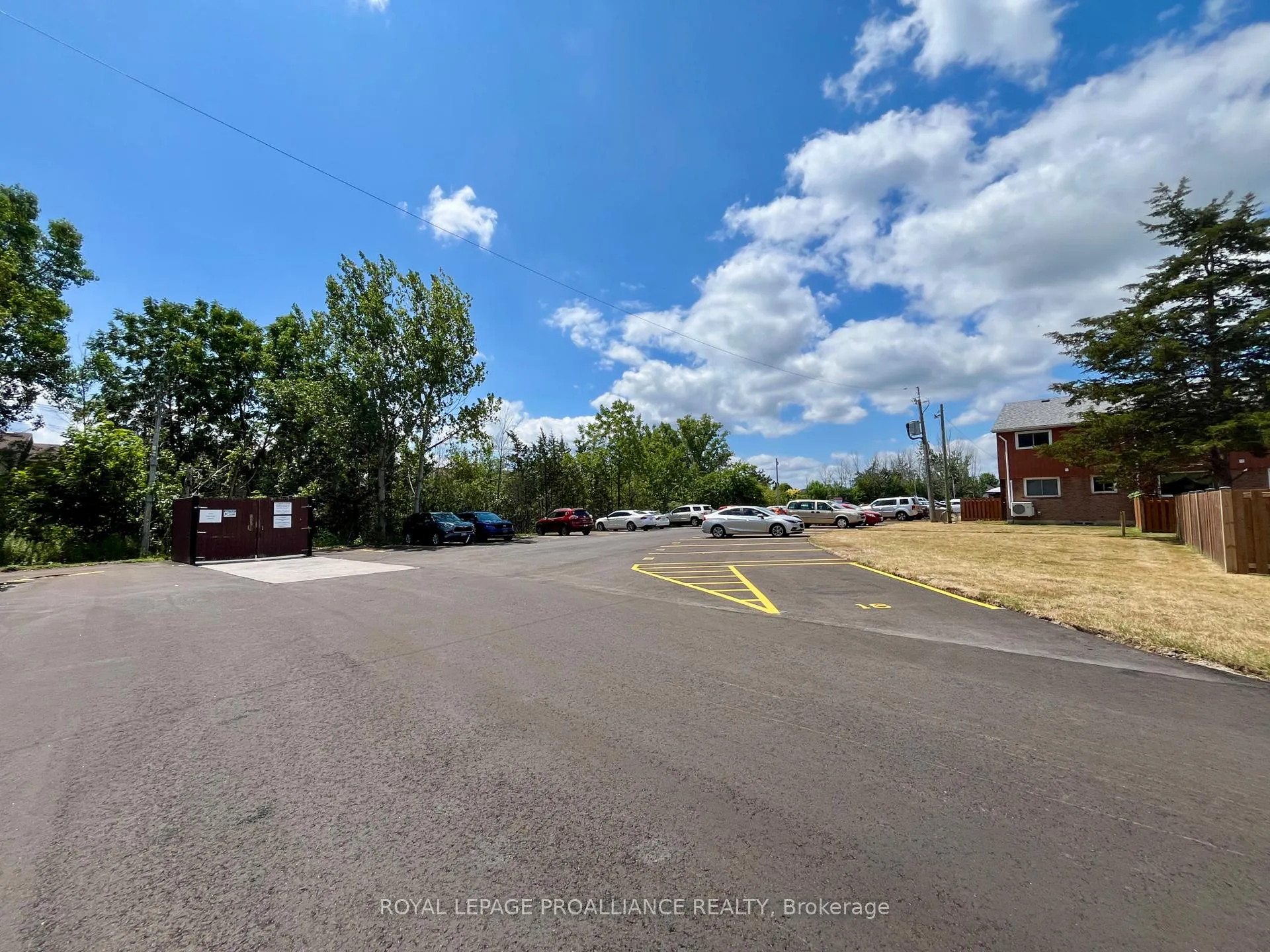 Photo 38 of Unit 12, 15 Tracey Park Drive, Belleville, Belleville Ward — HOMEH