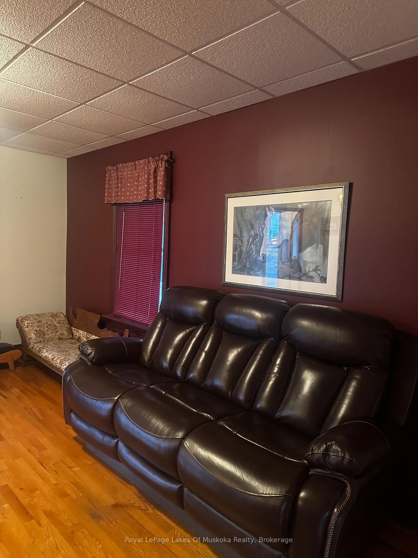 Photo 7 of 860 Muskoka Road S, Gravenhurst, Muskoka (S) — HOMEH