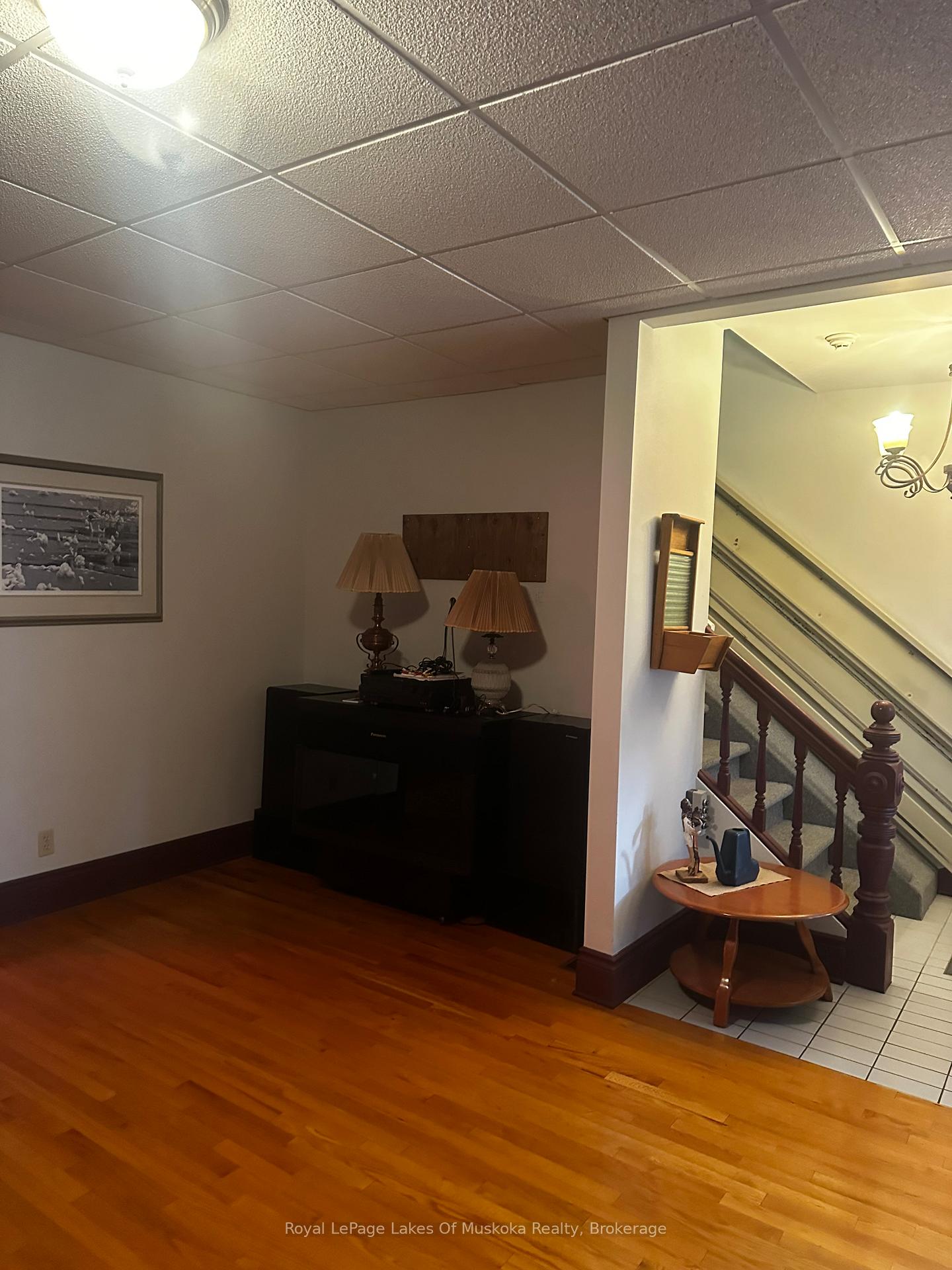 Photo 10 of 860 Muskoka Road S, Gravenhurst, Muskoka (S) — HOMEH