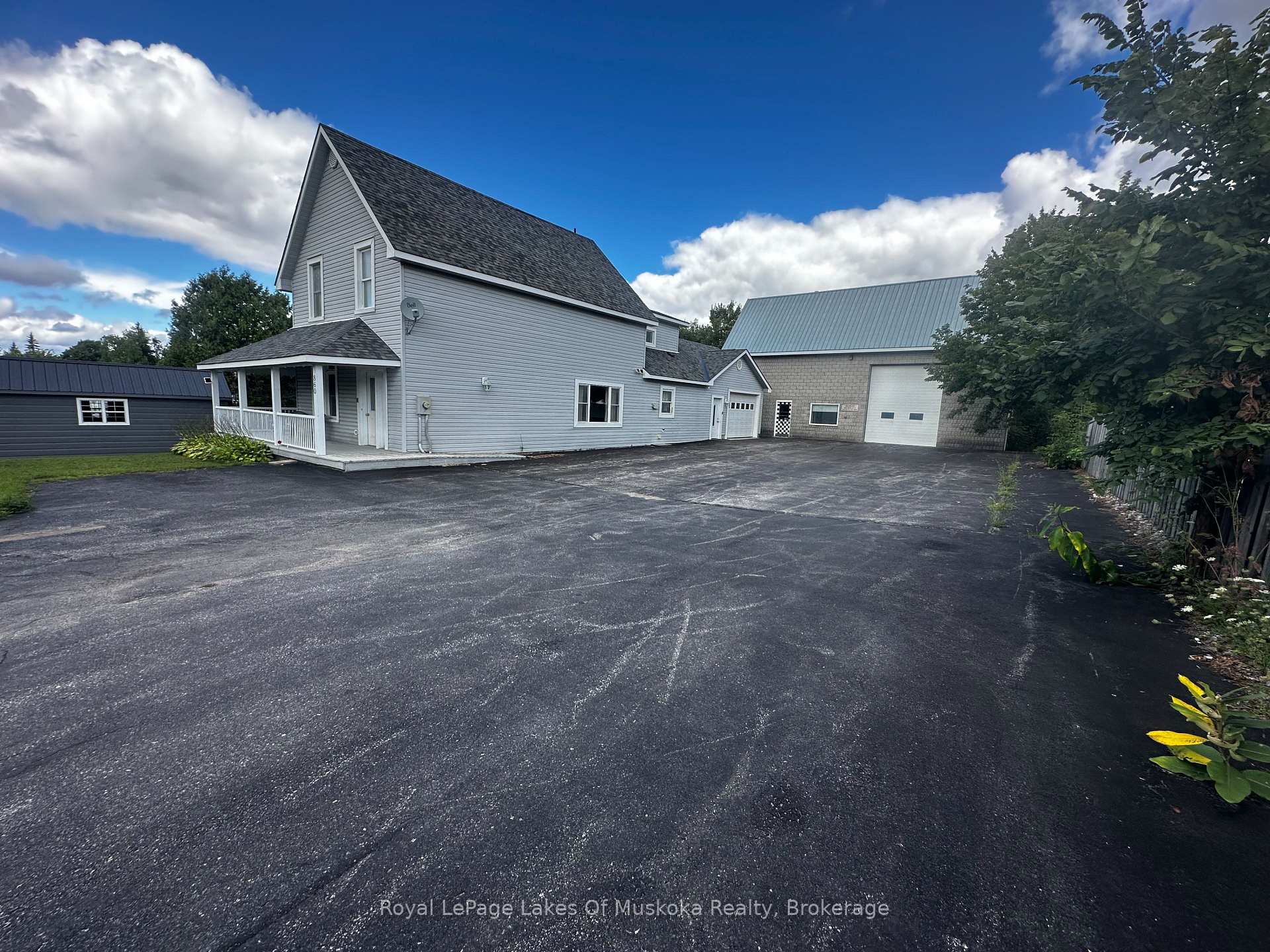 Photo 40 of 860 Muskoka Road S, Gravenhurst, Muskoka (S) — HOMEH