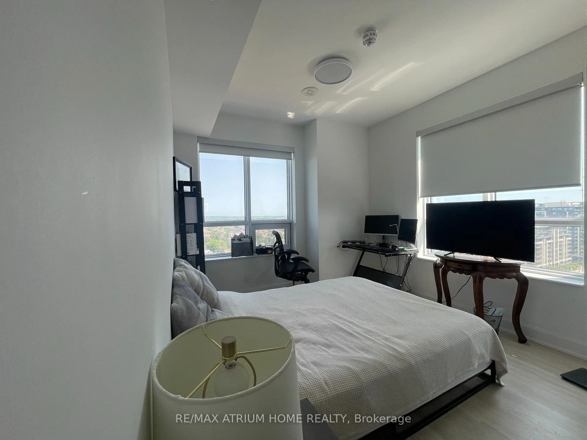 Photo 6 of Unit 1602, 38 Gandhi Lane, Markham, Commerce Valley — HOMEH