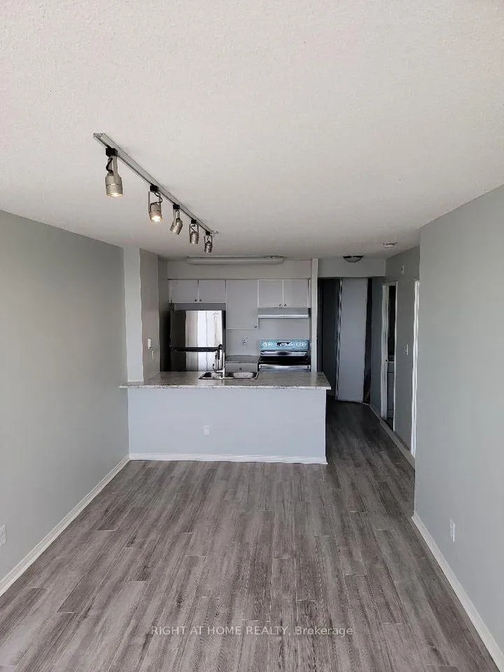 Photo 3 of Unit 1009, 1625 Pickering Parkway, Pickering, Village East — HOMEH