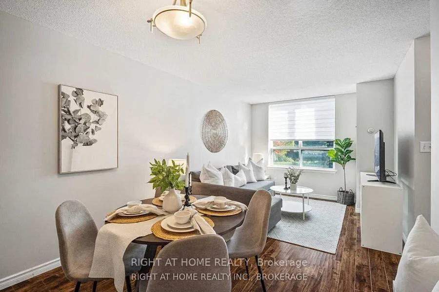 Photo 6 of Unit 1009, 1625 Pickering Parkway, Pickering, Village East — HOMEH