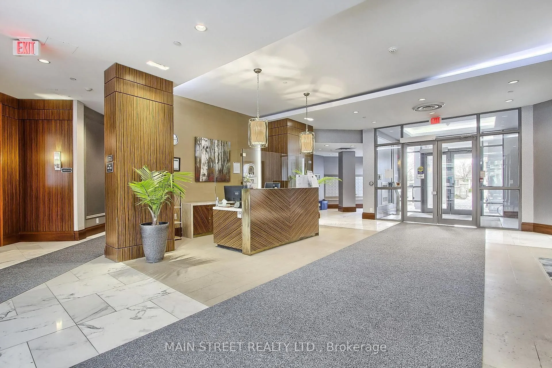 Photo 4 of Unit 618, 111 Civic Square Gate E, Aurora, Bayview Wellington — HOMEH