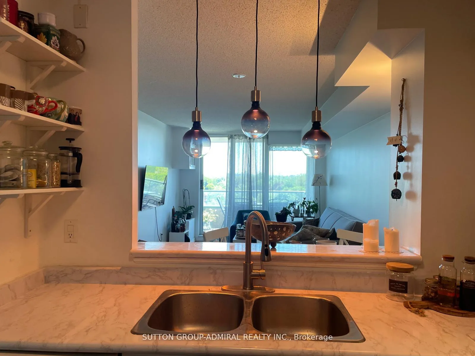 Photo 7 of Unit 707, 1 Emerald Lane, Vaughan, Crestwood-Springfarm-Yorkhill — HOMEH