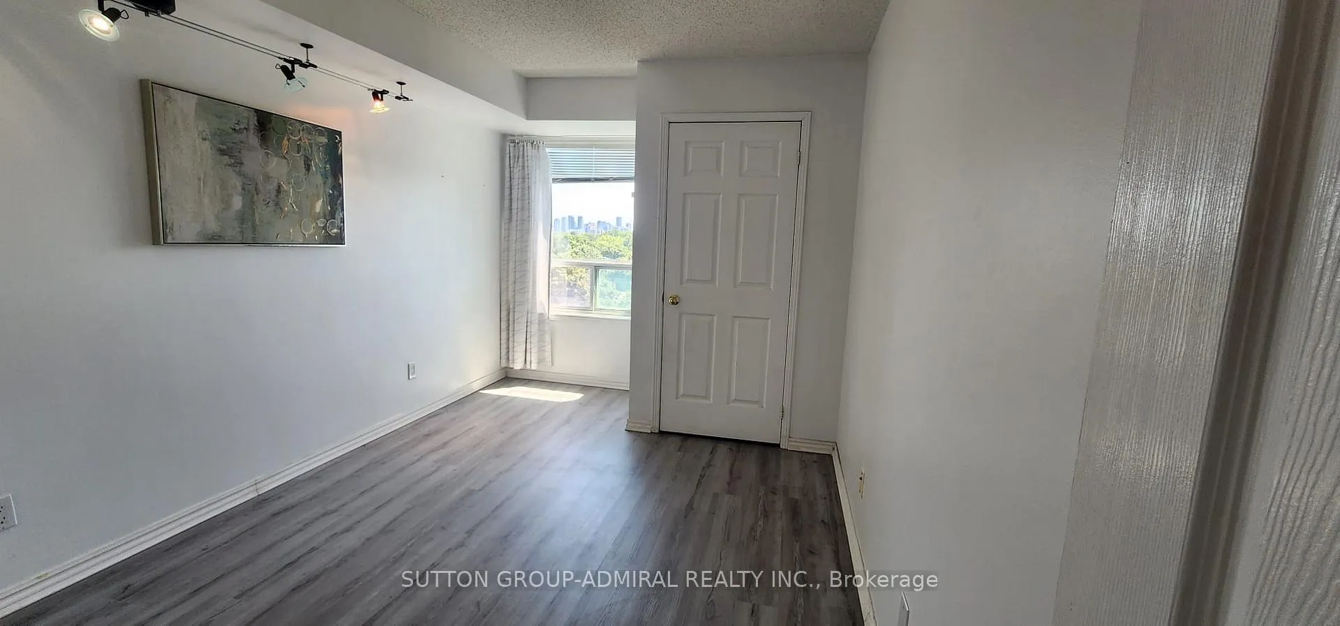 Photo 11 of Unit 707, 1 Emerald Lane, Vaughan, Crestwood-Springfarm-Yorkhill — HOMEH
