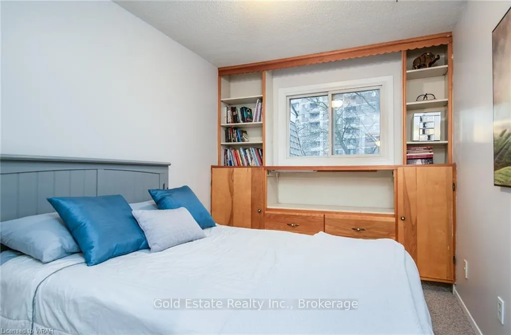 Photo 22 of Unit 31, 49 Cedarwoods Crescent, Kitchener — HOMEH