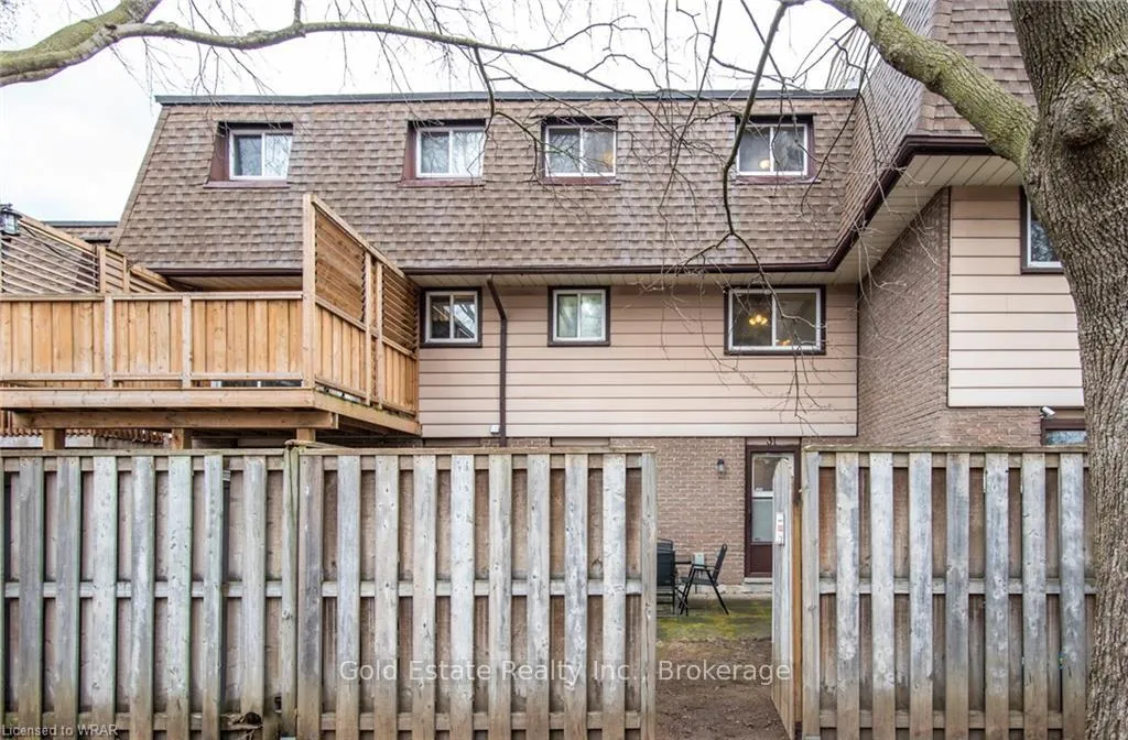Photo 37 of Unit 31, 49 Cedarwoods Crescent, Kitchener — HOMEH
