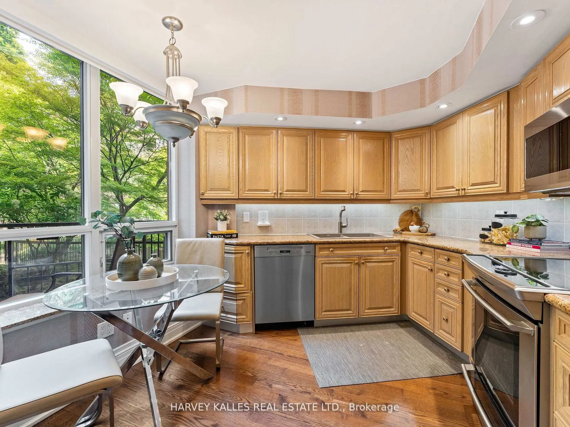 Photo 16 of Unit 336, 3600 Yonge Street, Toronto, Bedford Park-Nortown — HOMEH