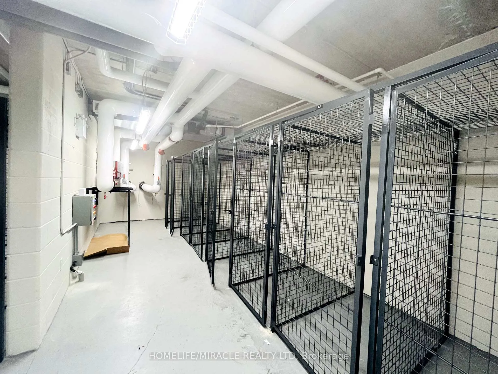 Photo 5 of Unit 204, 1101 Lackner Place, Kitchener — HOMEH