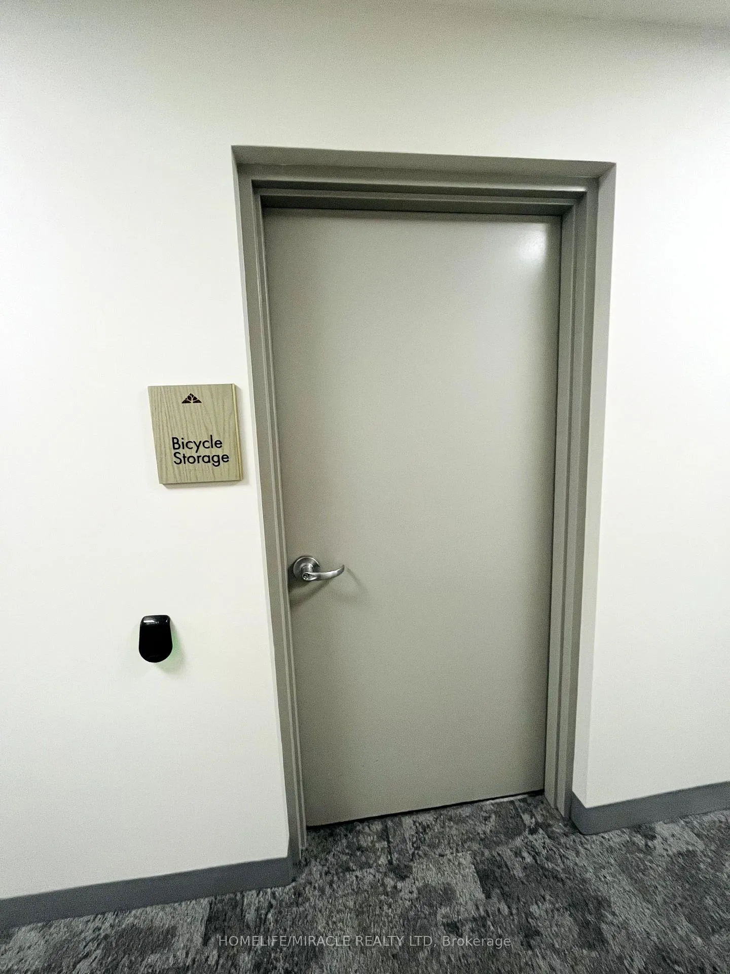 Photo 6 of Unit 204, 1101 Lackner Place, Kitchener — HOMEH
