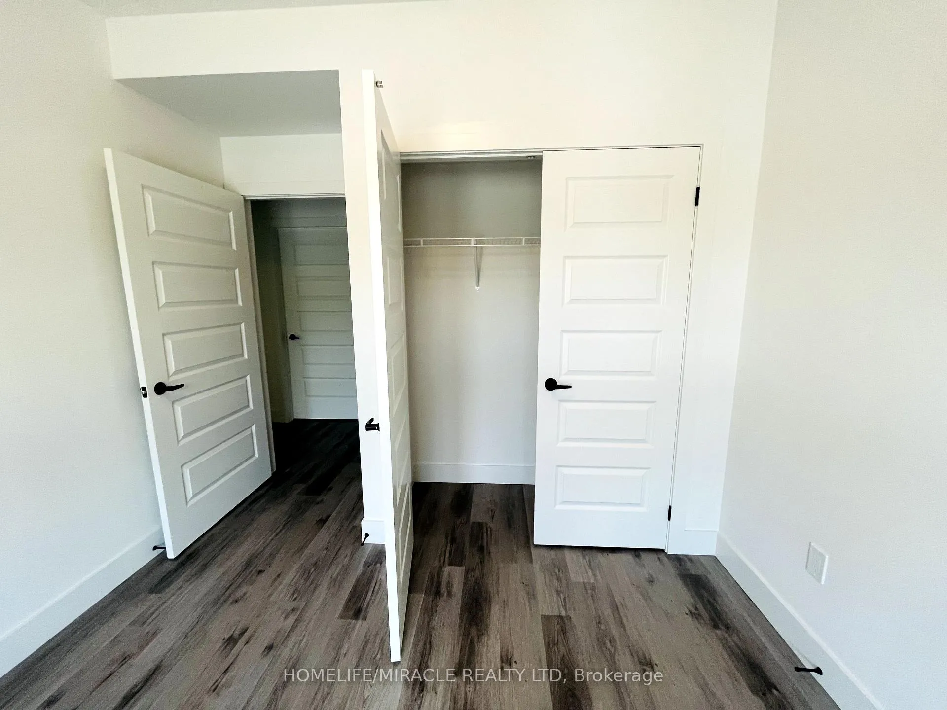 Photo 33 of Unit 204, 1101 Lackner Place, Kitchener — HOMEH