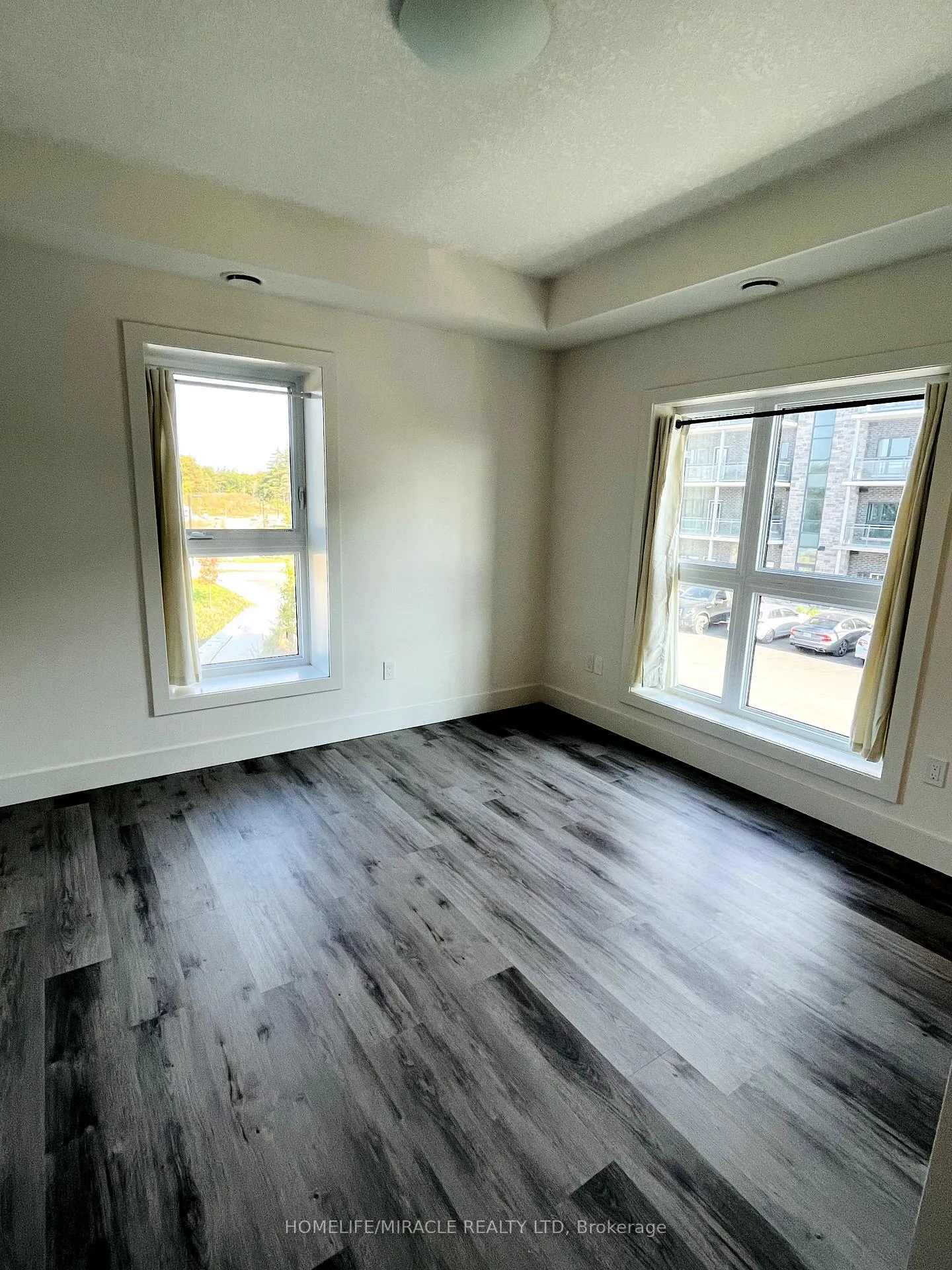 Photo 34 of Unit 204, 1101 Lackner Place, Kitchener — HOMEH