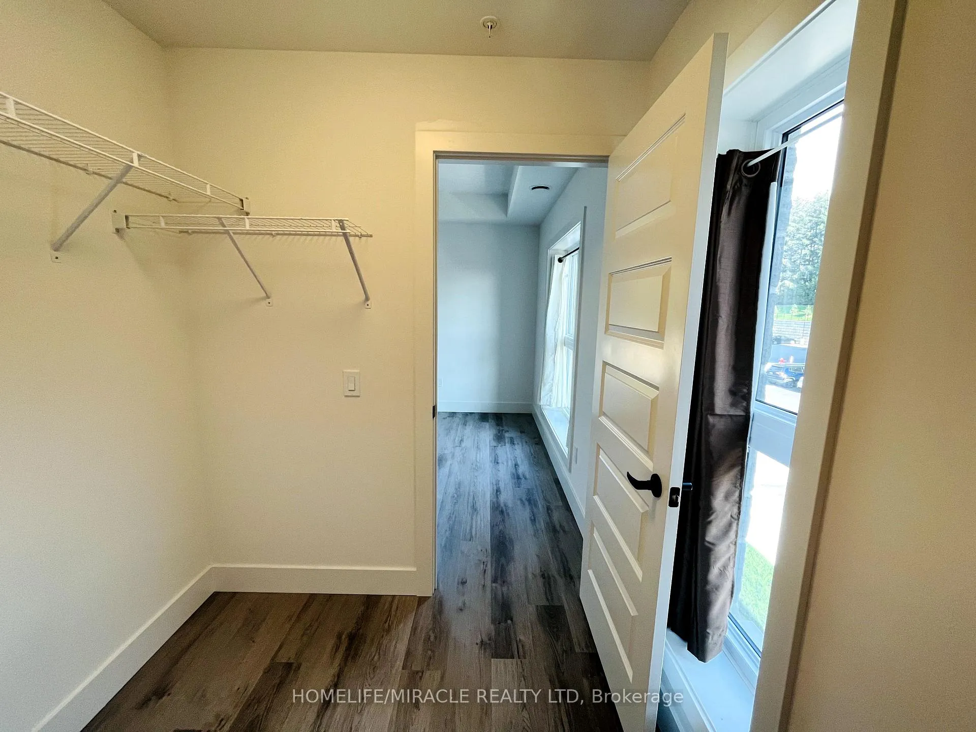 Photo 37 of Unit 204, 1101 Lackner Place, Kitchener — HOMEH