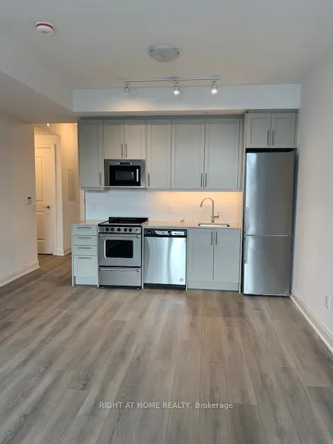 Photo 3 of Unit 1407, 10 Gatineau Drive, Vaughan, Beverley Glen — HOMEH