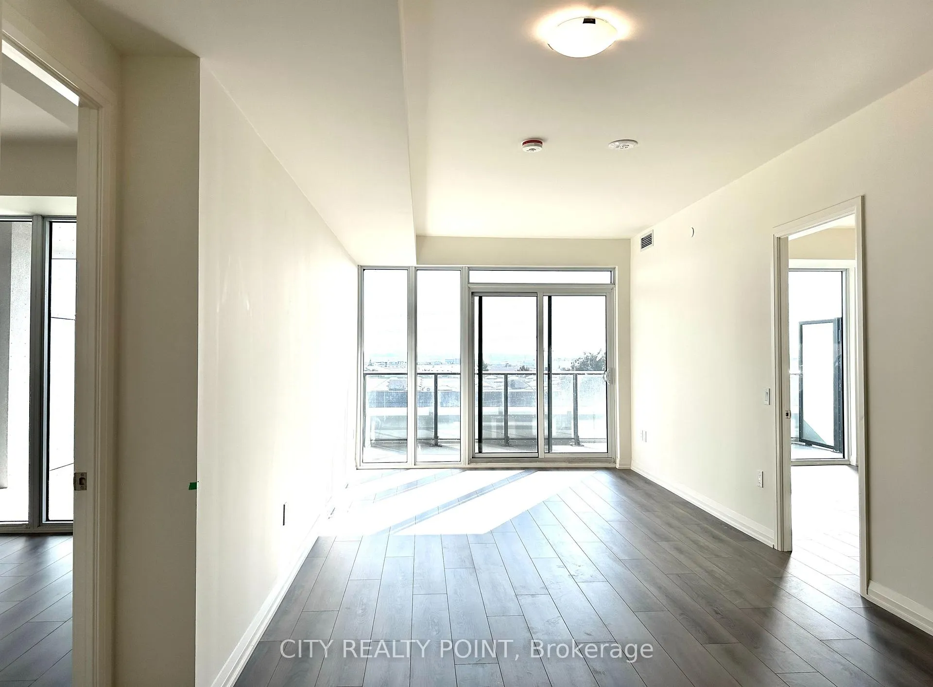Photo 6 of Unit 323, 8960 Jane Street, Vaughan, Concord — HOMEH