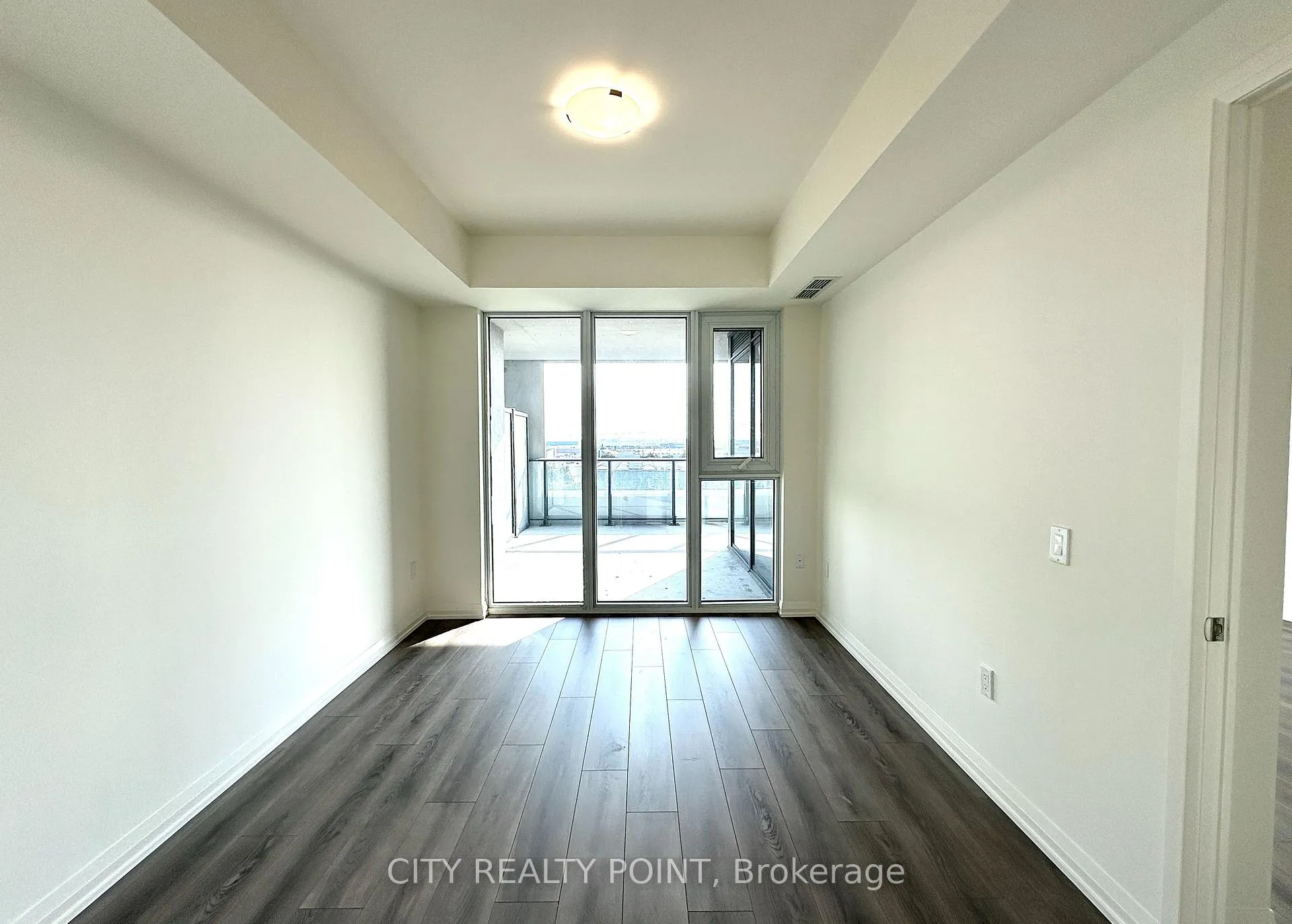 Photo 8 of Unit 323, 8960 Jane Street, Vaughan, Concord — HOMEH