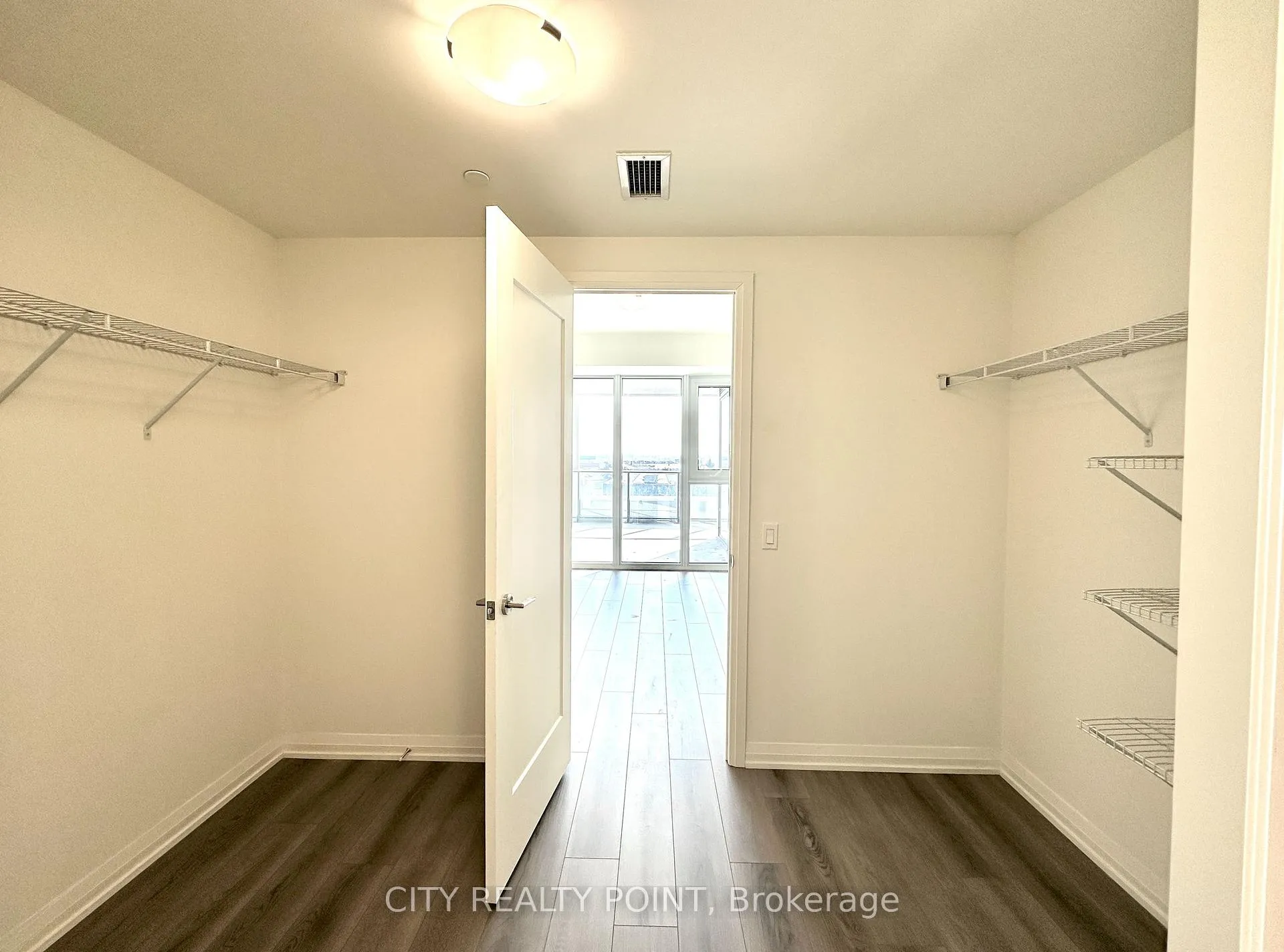 Photo 9 of Unit 323, 8960 Jane Street, Vaughan, Concord — HOMEH