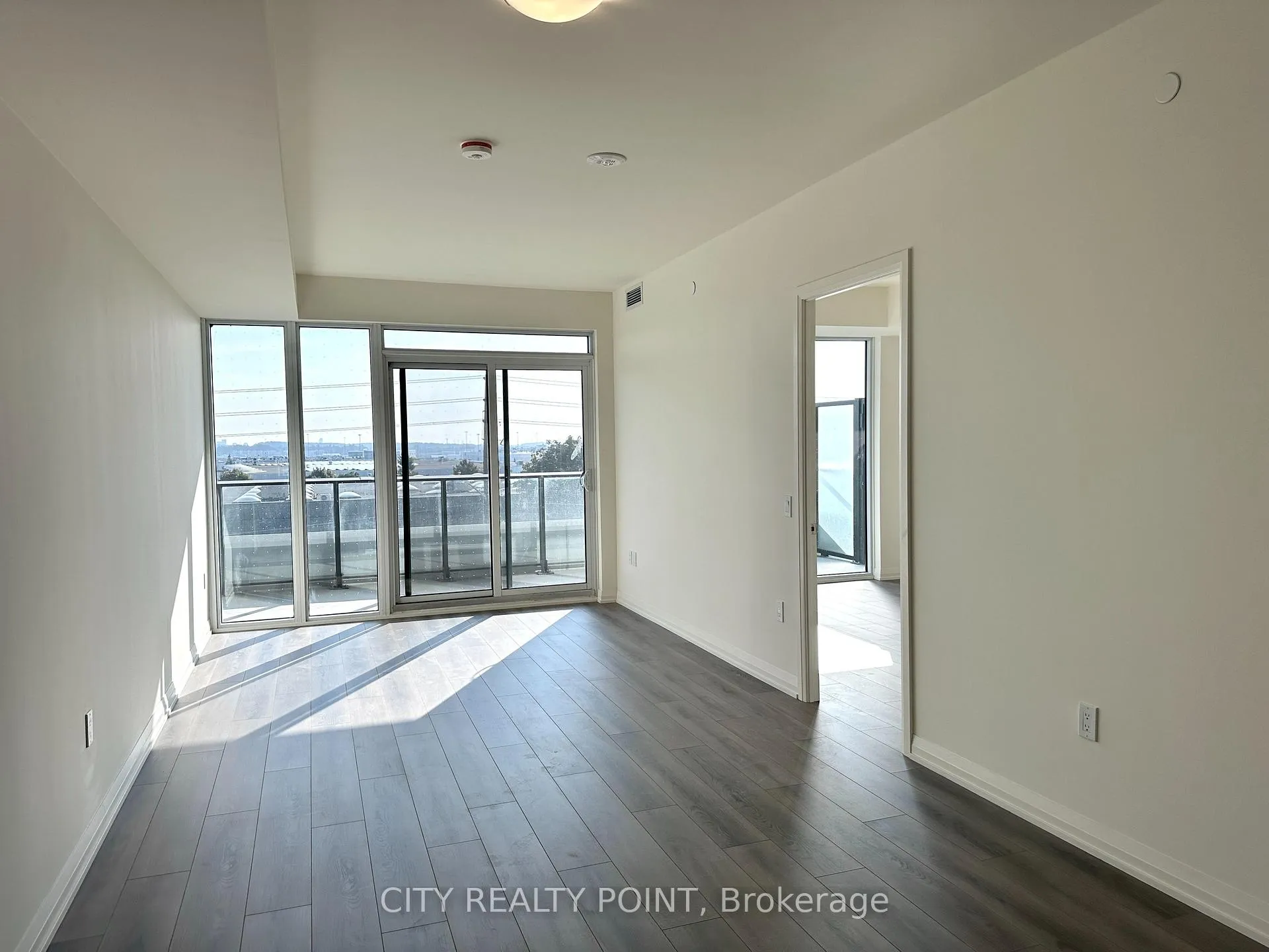 Photo 13 of Unit 323, 8960 Jane Street, Vaughan, Concord — HOMEH