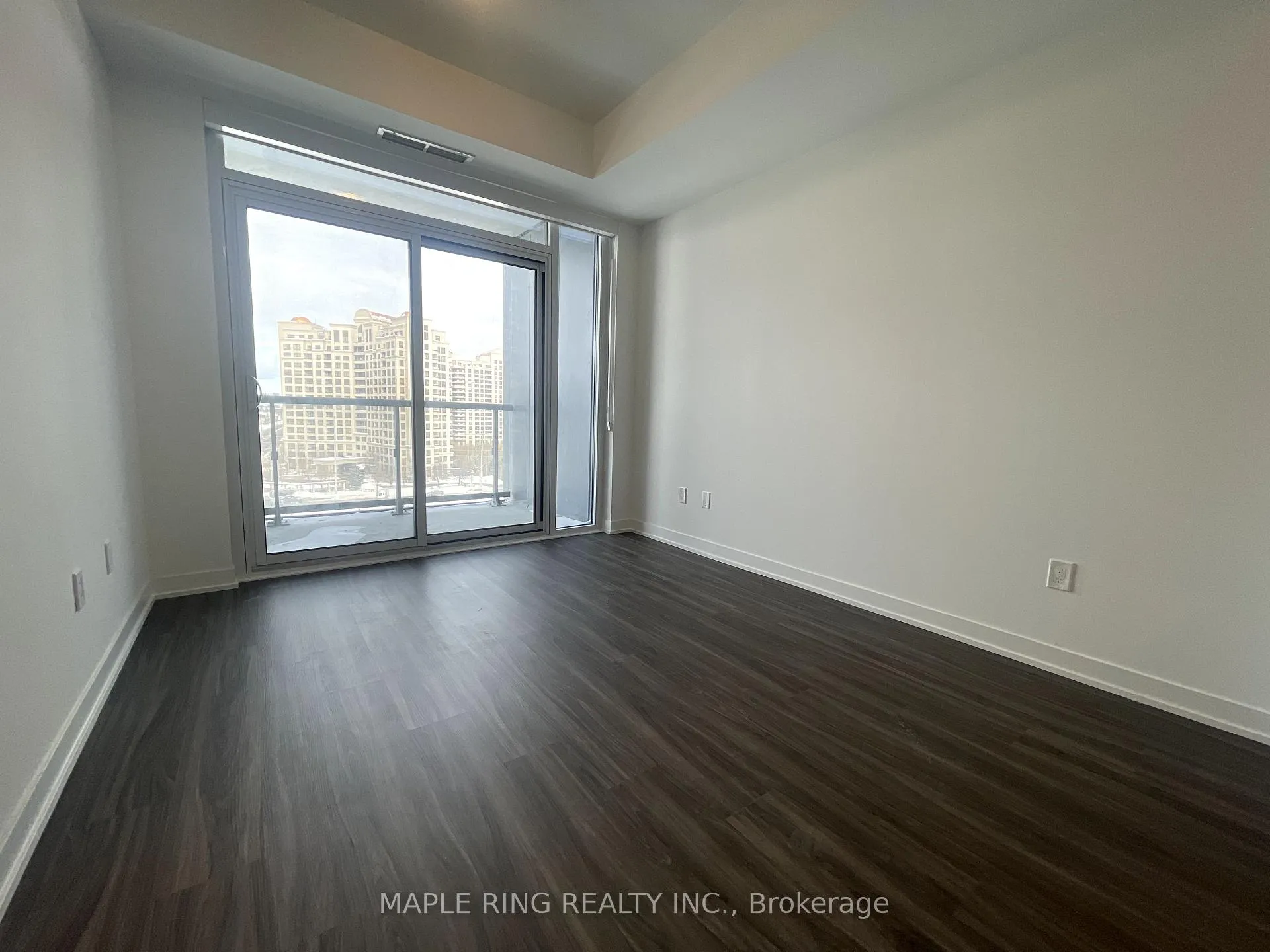 Photo 6 of Unit 726, 498 Caldari Road, Vaughan, Concord — HOMEH