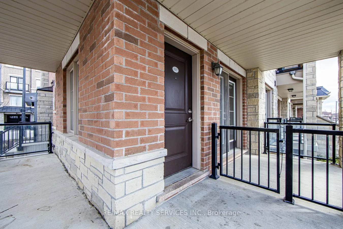 Photo 4 of Unit 117, 200 Veterans Drive, Brampton, Northwest Brampton — HOMEH