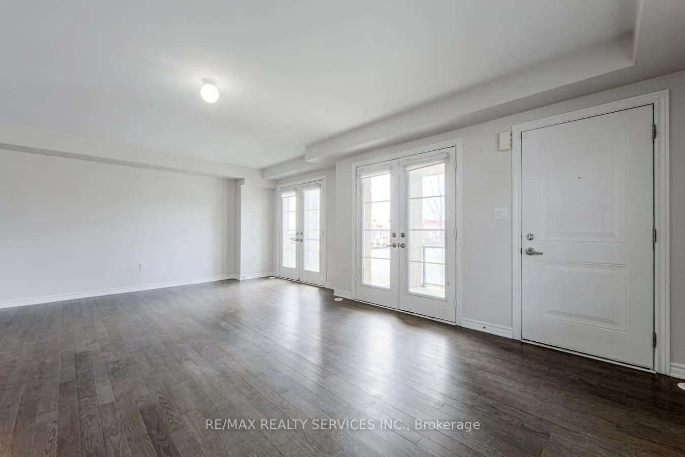 Photo 5 of Unit 117, 200 Veterans Drive, Brampton, Northwest Brampton — HOMEH