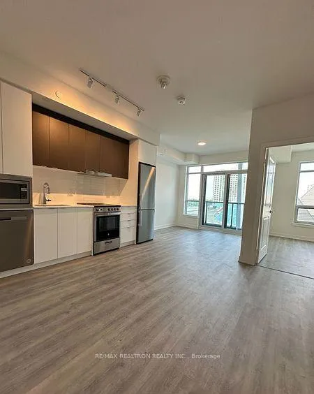 Photo 1 of Unit B328, 50 Upper Mall Way, Vaughan, Brownridge — HOMEH