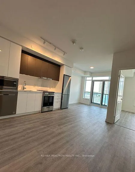 Photo 9 of Unit B328, 50 Upper Mall Way, Vaughan, Brownridge — HOMEH