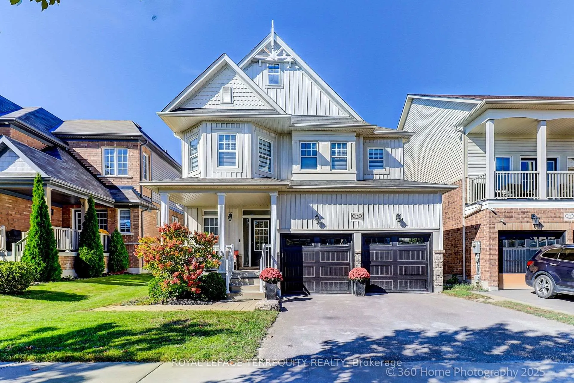 Photo 1 of 18 Northglen Boulevard, Clarington, Bowmanville — HOMEH