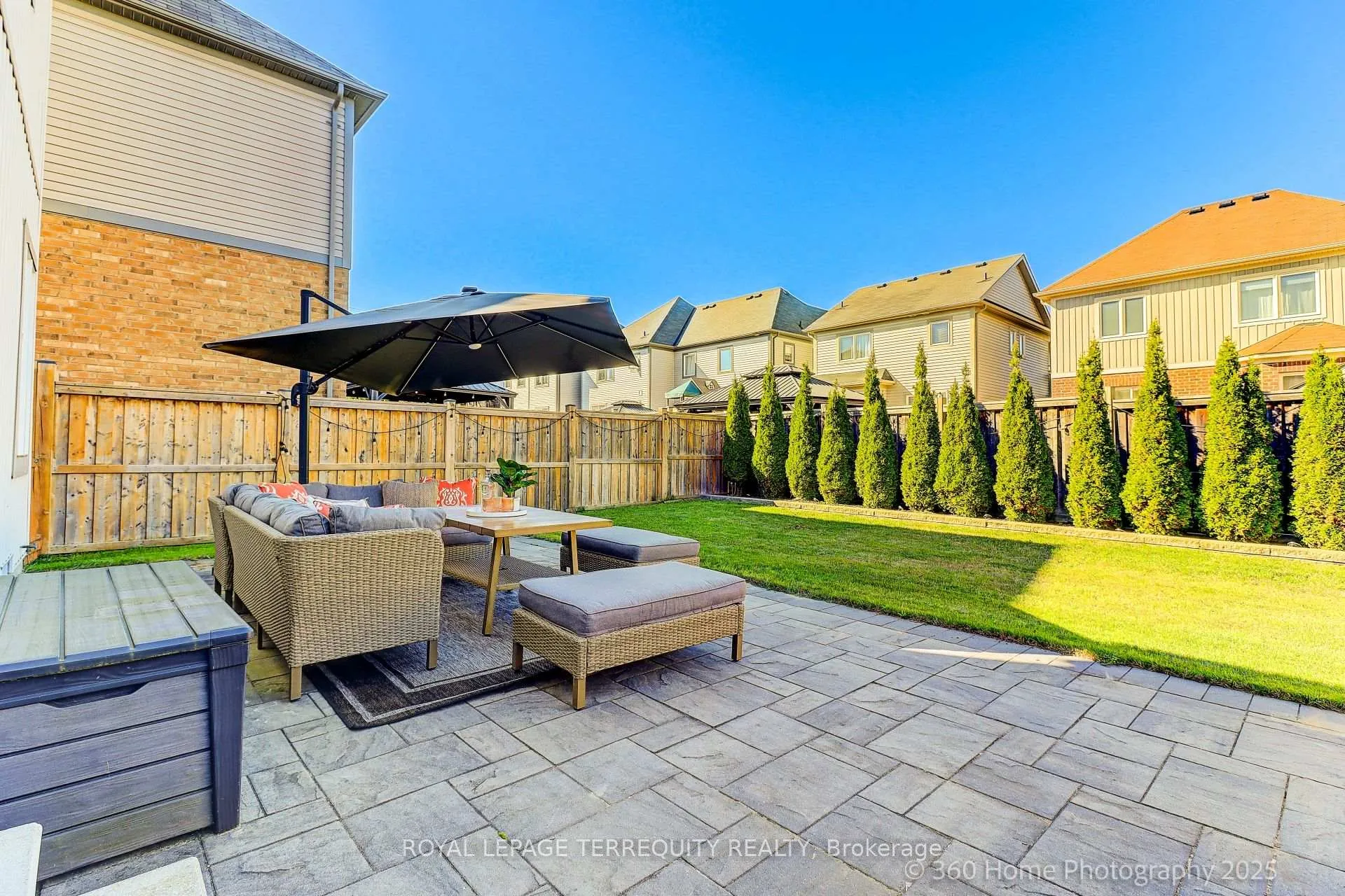 Photo 25 of 18 Northglen Boulevard, Clarington, Bowmanville — HOMEH