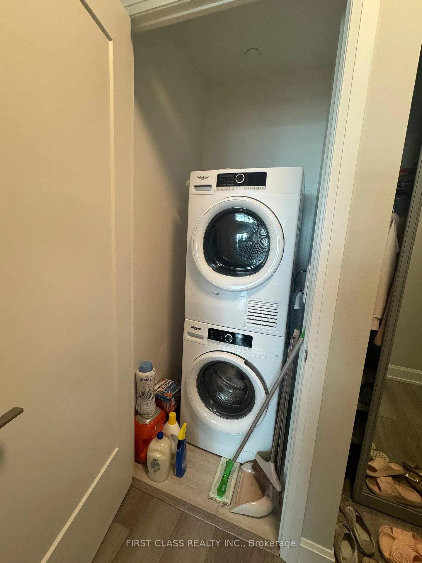 Photo 8 of Unit 1909, 38 Gandhi Lane, Markham, Commerce Valley — HOMEH