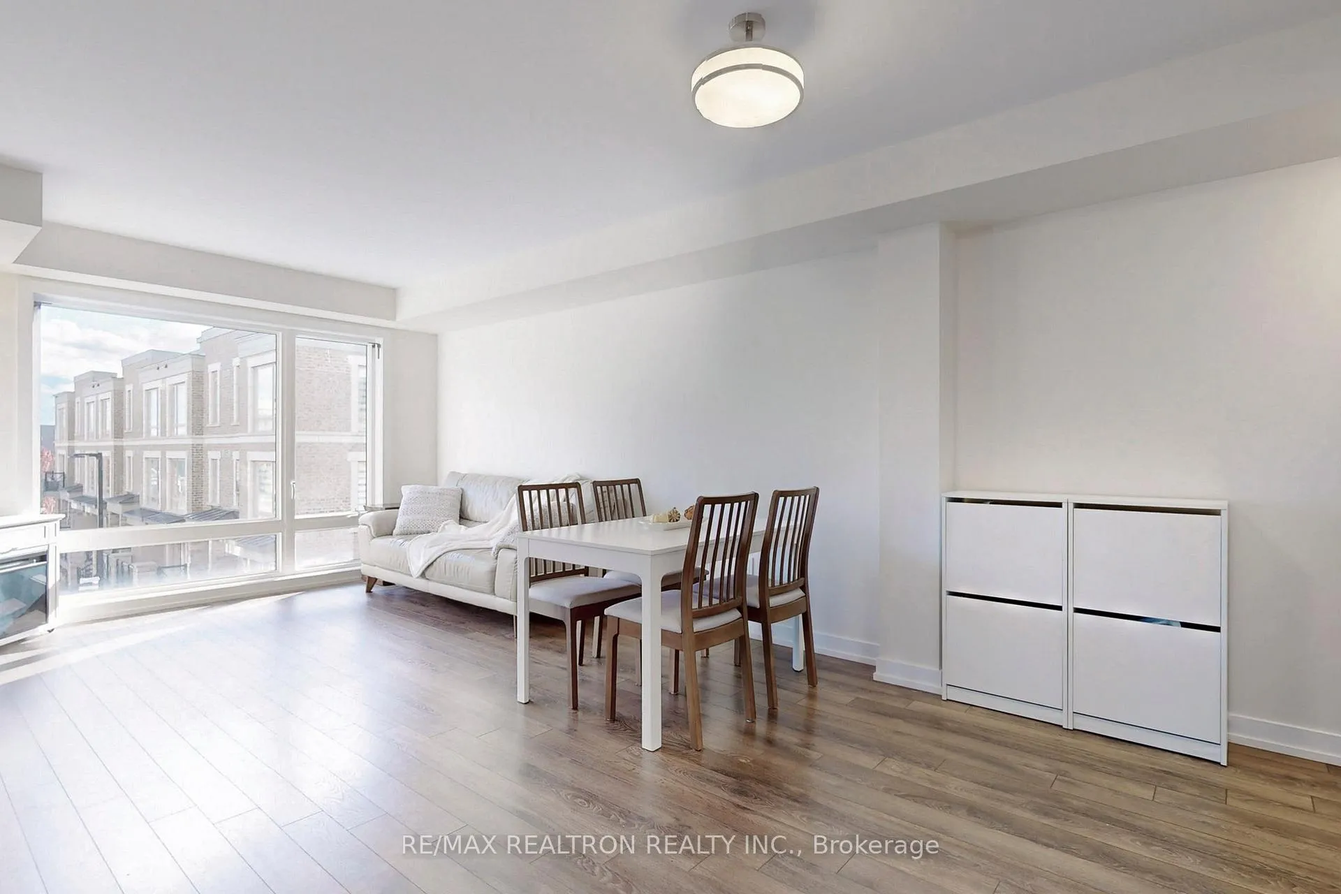 Photo 5 of Unit 2326, 20 Westmeath Lane, Markham, Cornell — HOMEH