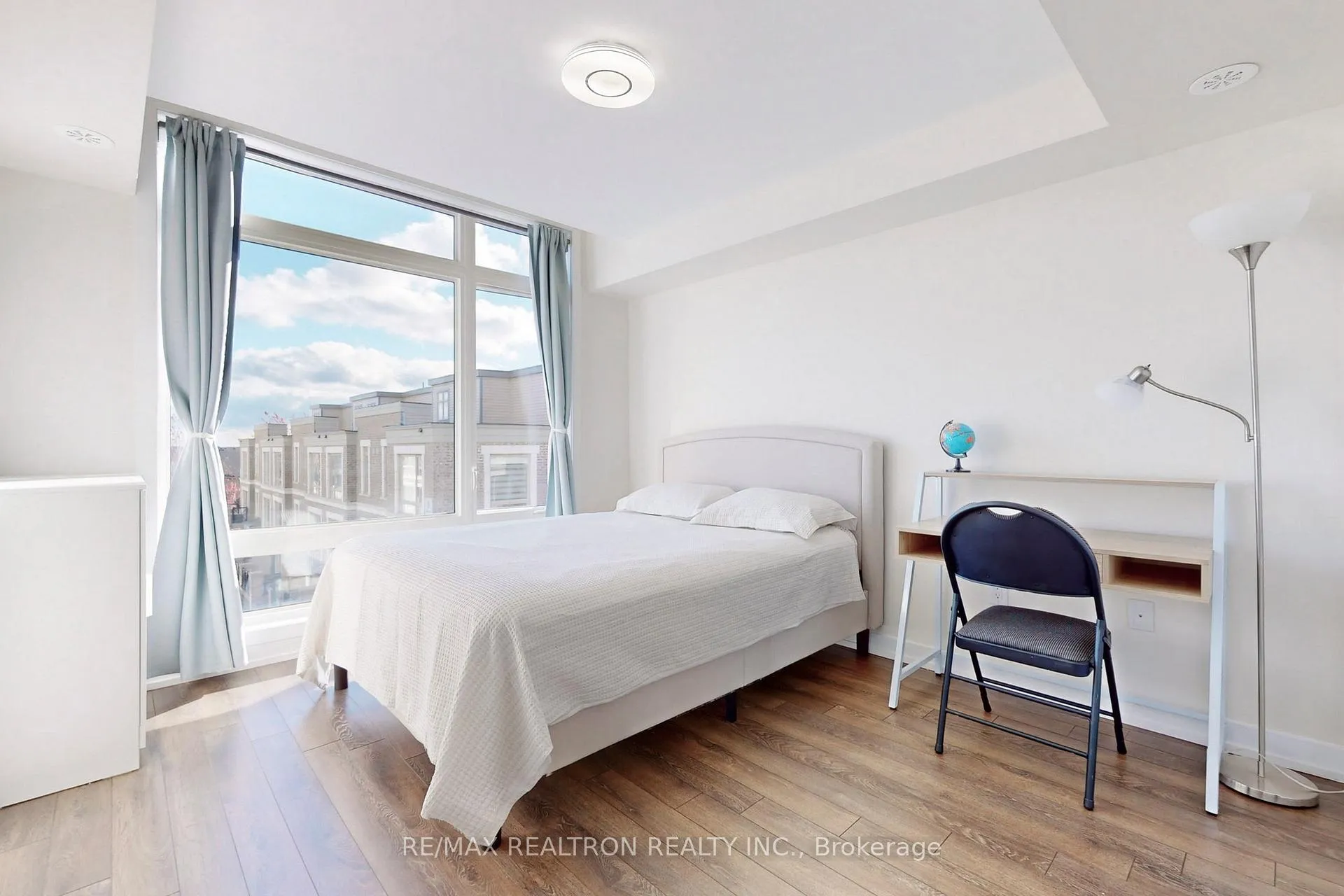 Photo 9 of Unit 2326, 20 Westmeath Lane, Markham, Cornell — HOMEH