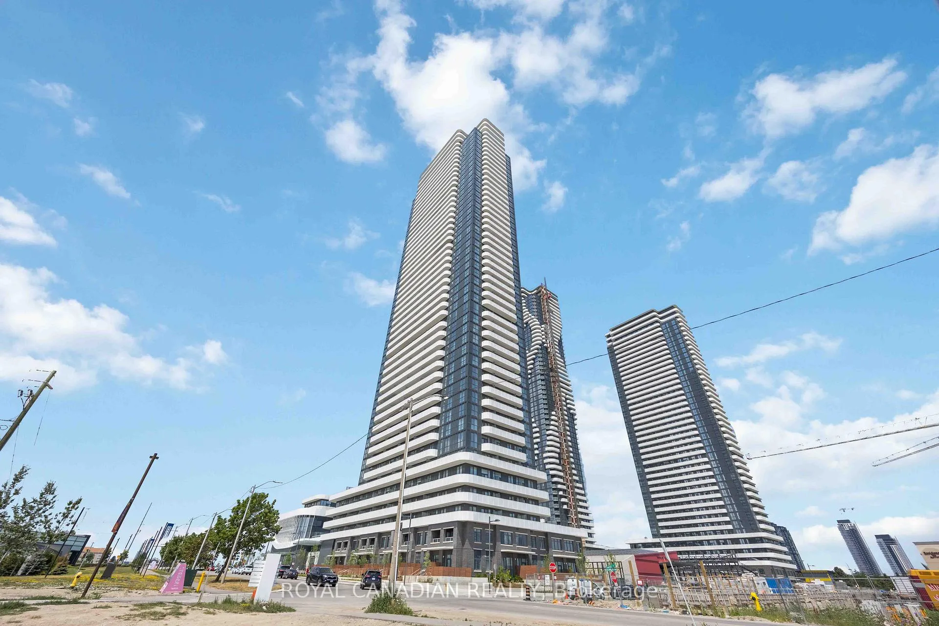 Photo 1 of Unit 5007, 195 Commerce Street, Vaughan, Vaughan Corporate Centre — HOMEH