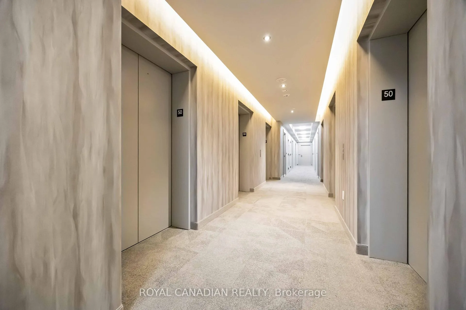 Photo 5 of Unit 5007, 195 Commerce Street, Vaughan, Vaughan Corporate Centre — HOMEH