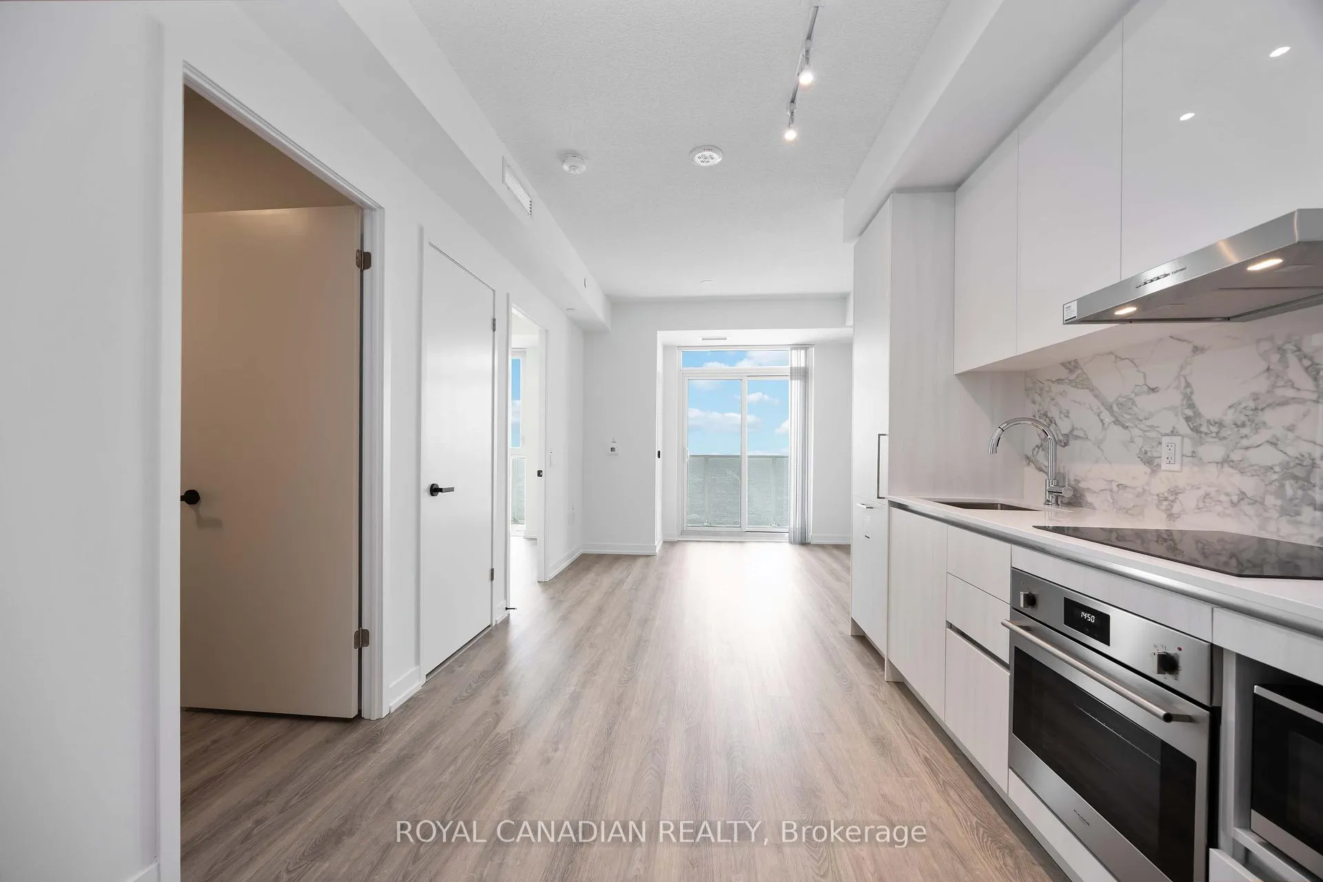 Photo 10 of Unit 5007, 195 Commerce Street, Vaughan, Vaughan Corporate Centre — HOMEH