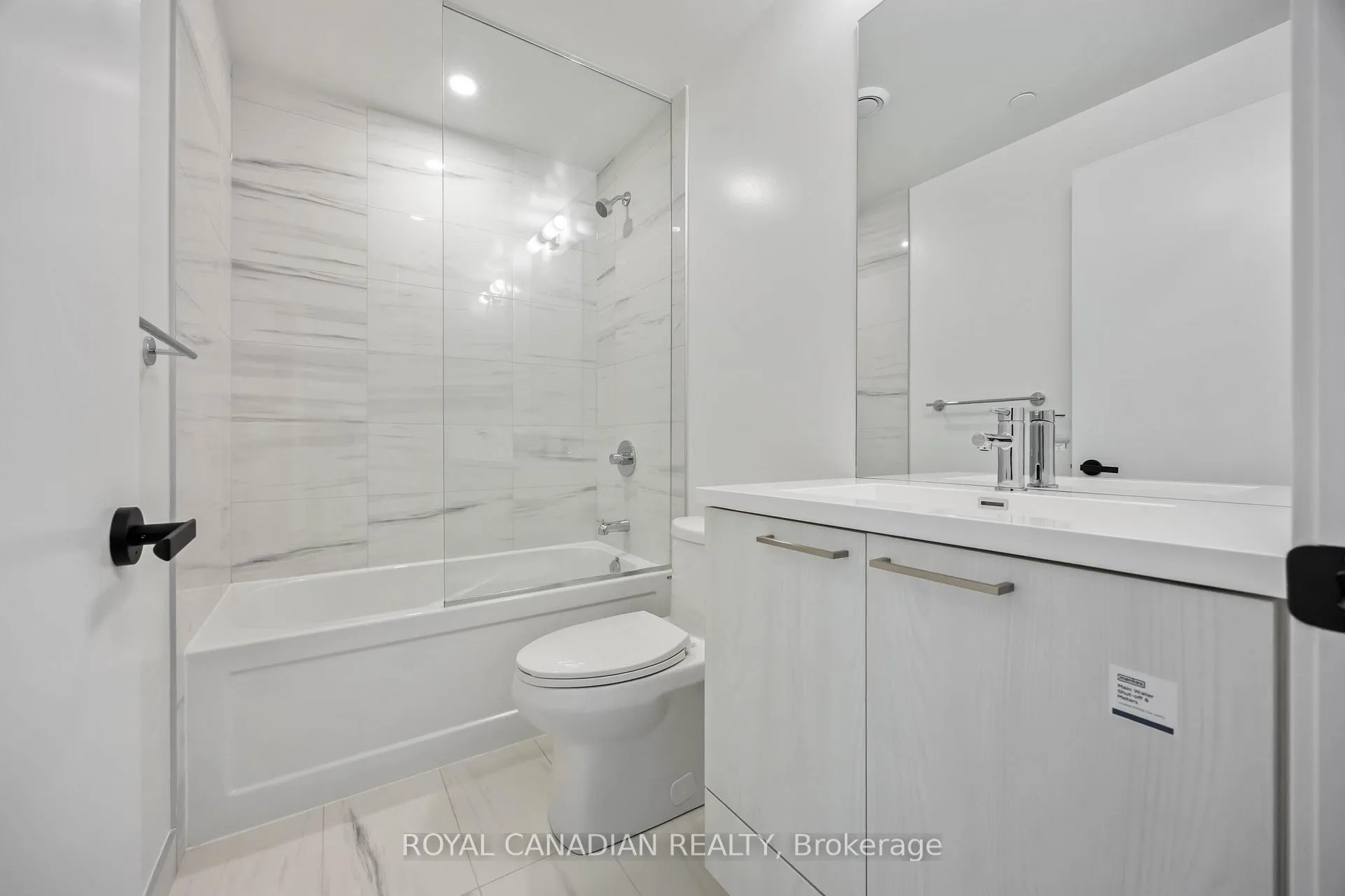 Photo 14 of Unit 5007, 195 Commerce Street, Vaughan, Vaughan Corporate Centre — HOMEH