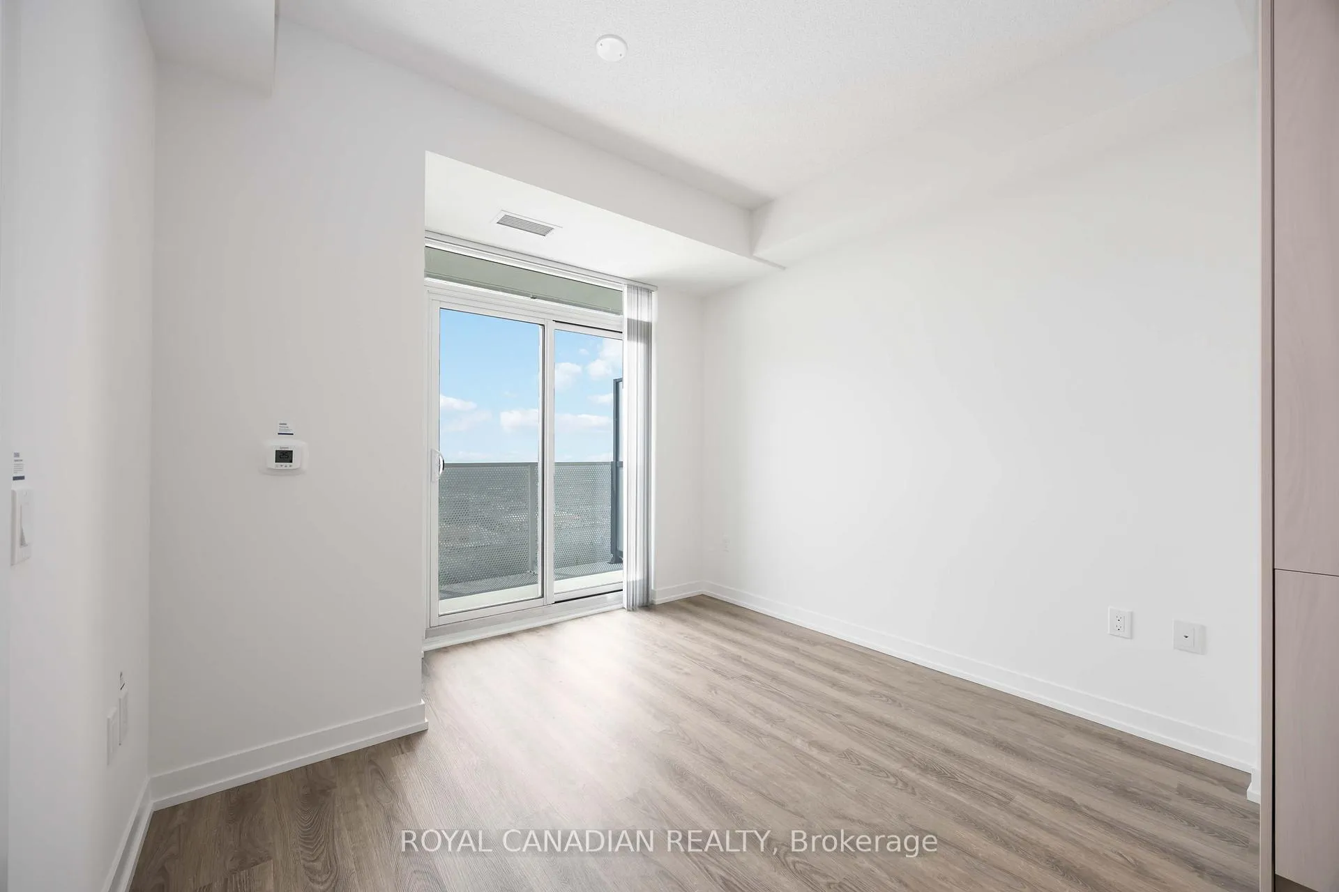 Photo 19 of Unit 5007, 195 Commerce Street, Vaughan, Vaughan Corporate Centre — HOMEH