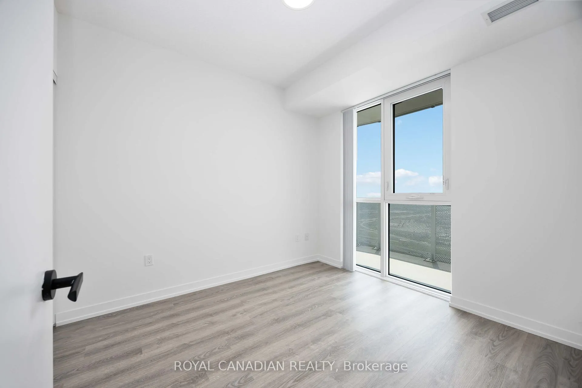 Photo 21 of Unit 5007, 195 Commerce Street, Vaughan, Vaughan Corporate Centre — HOMEH