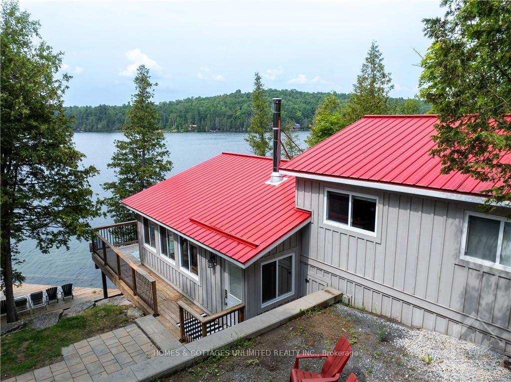 Photo 1 of 1124 Young Lane, Frontenac, Frontenac North — HOMEH