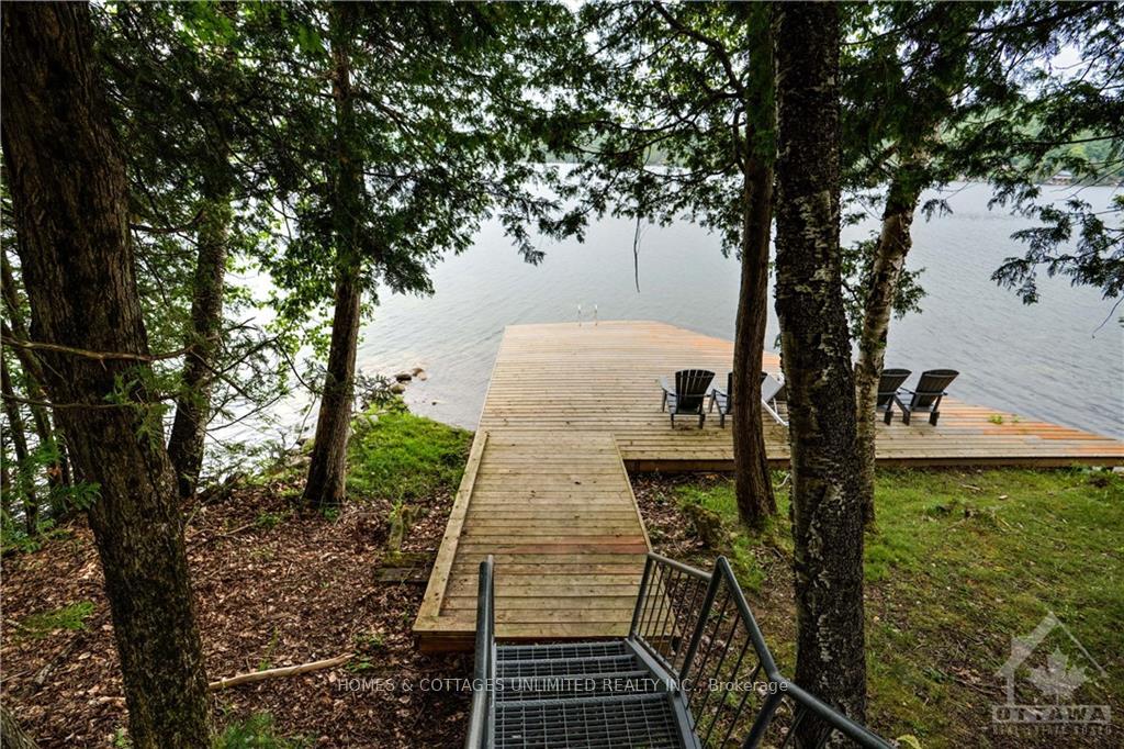Photo 4 of 1124 Young Lane, Frontenac, Frontenac North — HOMEH