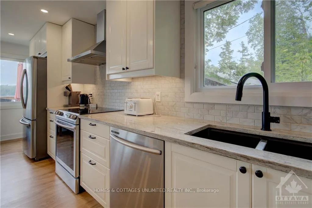 Photo 24 of 1124 Young Lane, Frontenac, Frontenac North — HOMEH