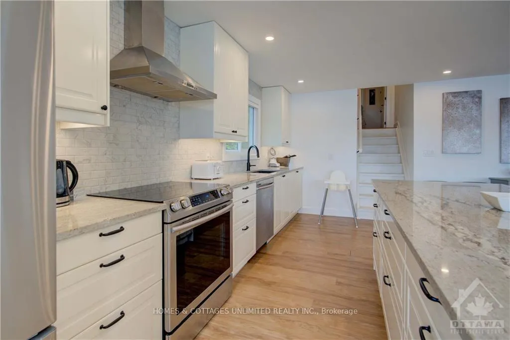 Photo 26 of 1124 Young Lane, Frontenac, Frontenac North — HOMEH