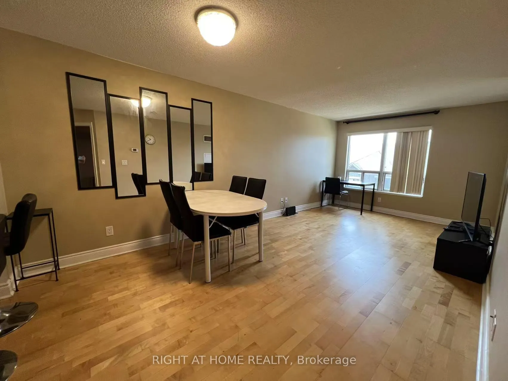 Photo 9 of Unit 508, 51 Saddlecreek Drive, Markham, Commerce Valley — HOMEH
