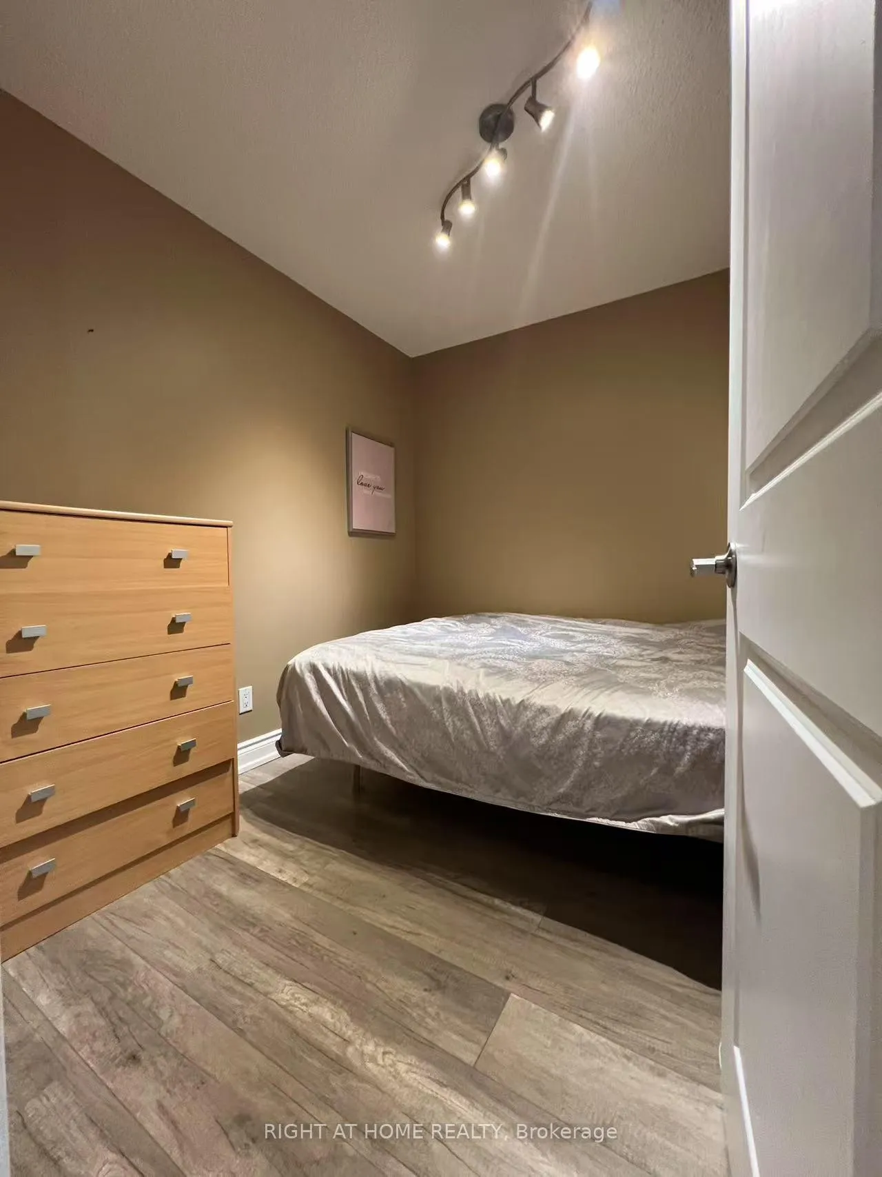Photo 14 of Unit 508, 51 Saddlecreek Drive, Markham, Commerce Valley — HOMEH