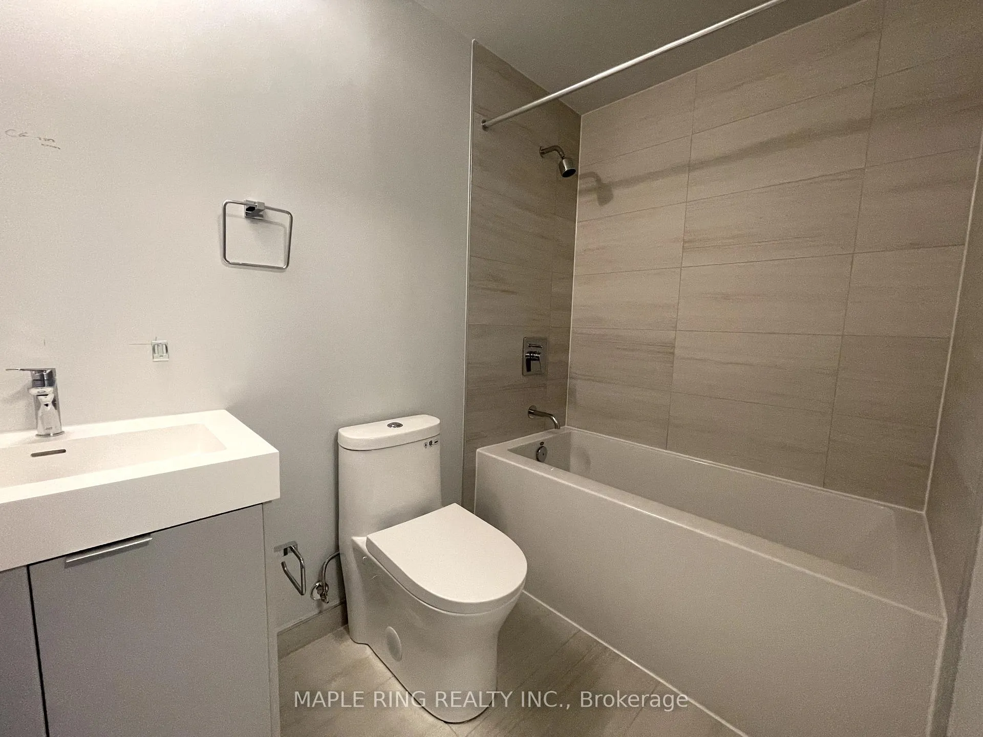 Photo 2 of Unit 2503, 2920 Highway 7 Road, Vaughan, Concord — HOMEH